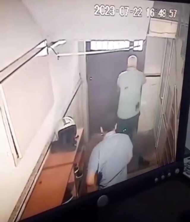 HÜDA PAR binasına kanlı saldırı düzenleyen şüphelinin ifadesi ortaya çıktı: Vahiy geldi ve ben de bıçaklayarak öldürdüm HÜDA PAR binasına kanlı saldırı düzenleyen şüphelinin ifadesi ortaya çıktı: Vahiy geldi ve ben de bıçaklayarak öldürdüm