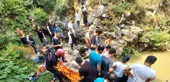 İzmit'te Gölette Boğulan 15 Yaşındaki Çocuk Hayatını Kaybetti