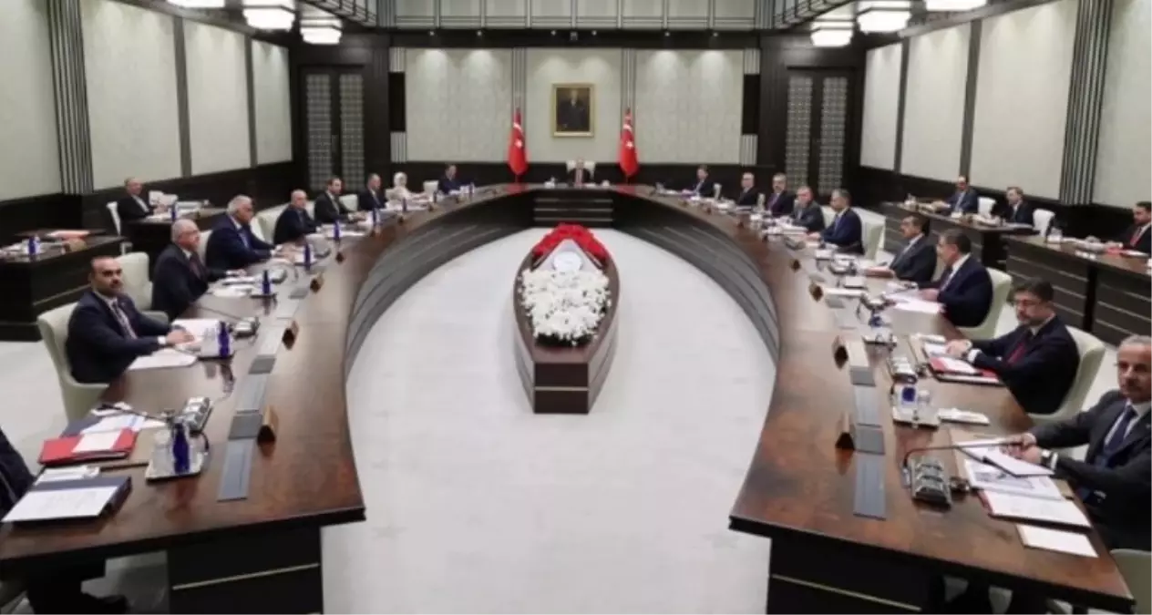 Kabine toplantısı bitti mi? 24 Temmuz Kabine toplantısı kararları açıklandı mı?