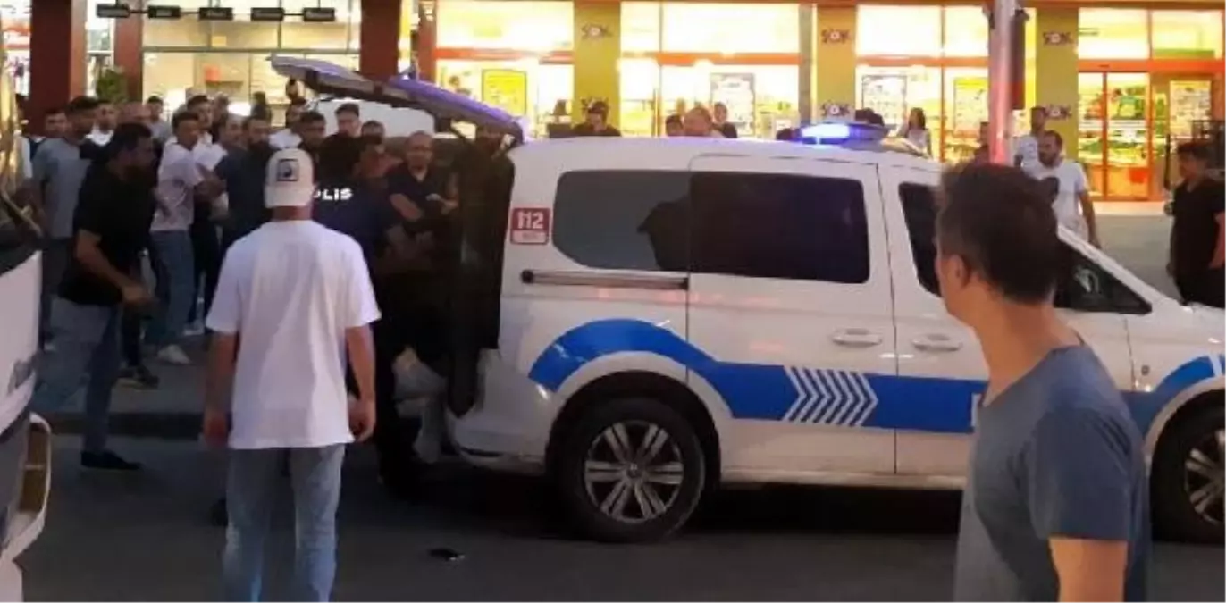 Kadını Taciz Eden Şüpheli Vatandaşlar Tarafından Darbedildi