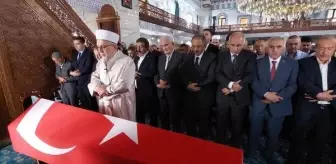 ÖZHASEKİ VE ALA CENAZE TÖRENİNE KATILDI