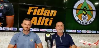 Alanyaspor, Fidan Aliti ile 3 yıllık sözleşme imzaladı
