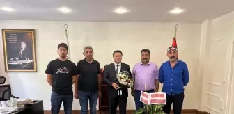 Nurhak ilçesinden muhtarlar ve vatandaşlar, Bulanık Kaymakamı ve Belediye Başkan Vekili'ni ziyaret etti