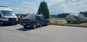 Kütahya'da trafik kazası: 3 kişi yaralandı