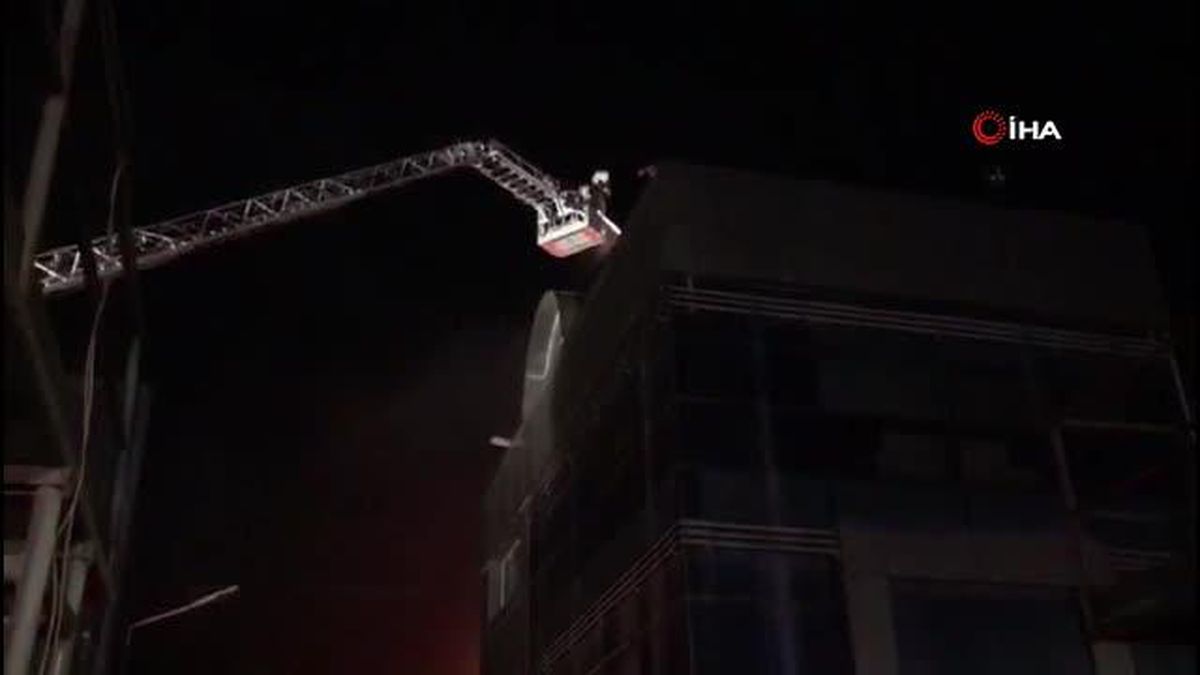 Kocaeli'de fabrika yangını