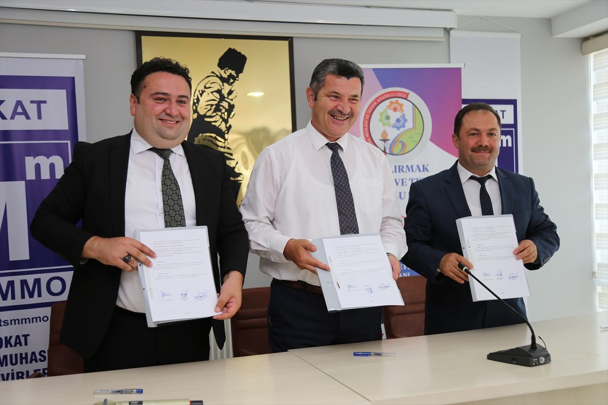 Tokat'ta Bilgisayarlı Muhasebe Kursu Açıldı