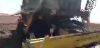Ankara'da biçerdöverde çıkan yangın tarlaya sıçradı, 20 dönüm arazi zarar gördü