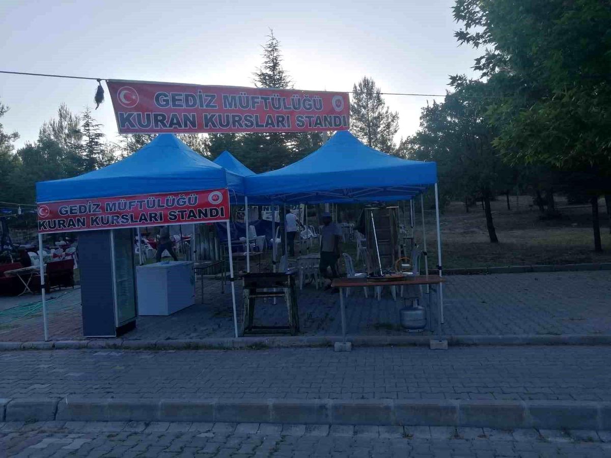 Gediz Tarhana Festivali'nde Müftülük Standı Büyük İlgi Görüyor