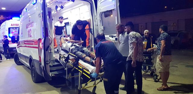İnegöl'de sahipsiz köpeğin saldırısı sonucu 2 kişi yaralandı