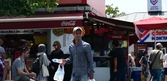 İstanbul'da Sıcak Hava Yoğunluğu: Su, Dondurma ve Klima Satıcıları Yoğun Mesai Yaptı