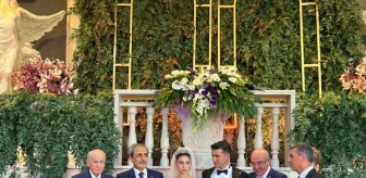 Devlet Bahçeli, Gölbaşı Belediye Başkanı'nın kızının düğününde nikah şahidi oldu