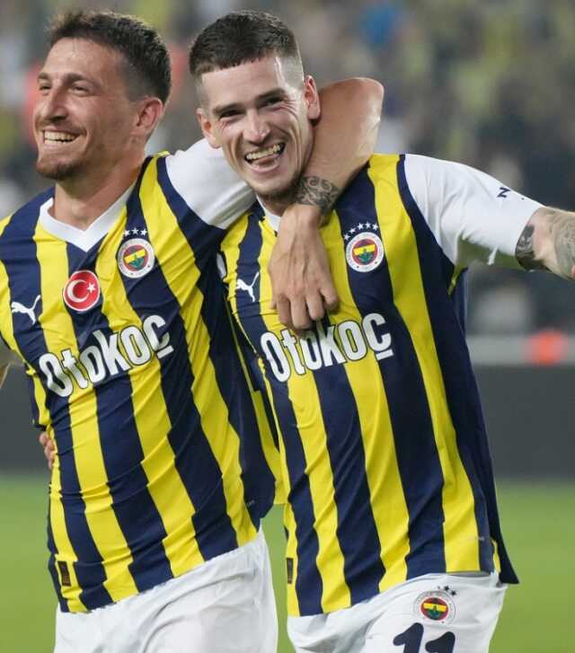 Son Dakika: UEFA Konferans Ligi 2. ön eleme turu ilk maçında Fenerbahçe, Zimbru'yu 5-0 mağlup etti
