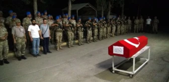 Suriyede kalp krizi geçiren Jandarma Astsubay Ali Buran'ın cenazesi İstanbul'a gönderildi