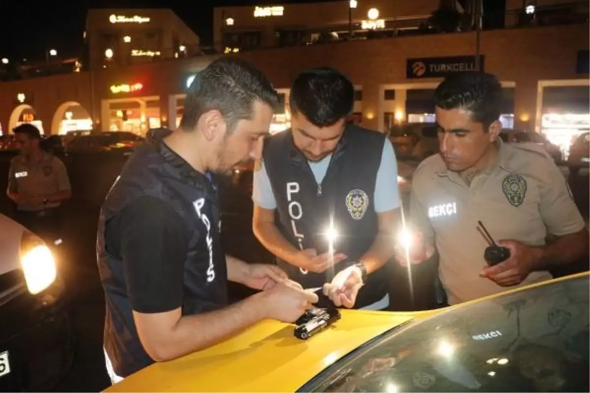 Şanlıurfa'da 2 bin polisle 'Fırat 7' operasyonu: 40 gözaltı