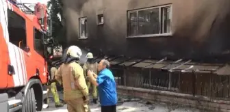 Avcılar'da Kentsel Dönüşüm Alanında Yangın Çıktı