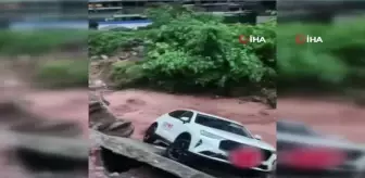 Doksuri Tayfunu Çin'e ulaştı, birçok nokta elektriksiz kaldı Filipinlerde ölü sayısı 13'e yükseldi