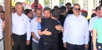 Esenler Belediye Başkanı Tevfik Göksu'nun ağabeyinin eşi Nübüvvet Göksu hayatını kaybetti