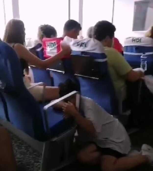 İDO seferinde fırtına kabusu! Dalgalar sarstı, yolcular çığlıklar içinde ağladı