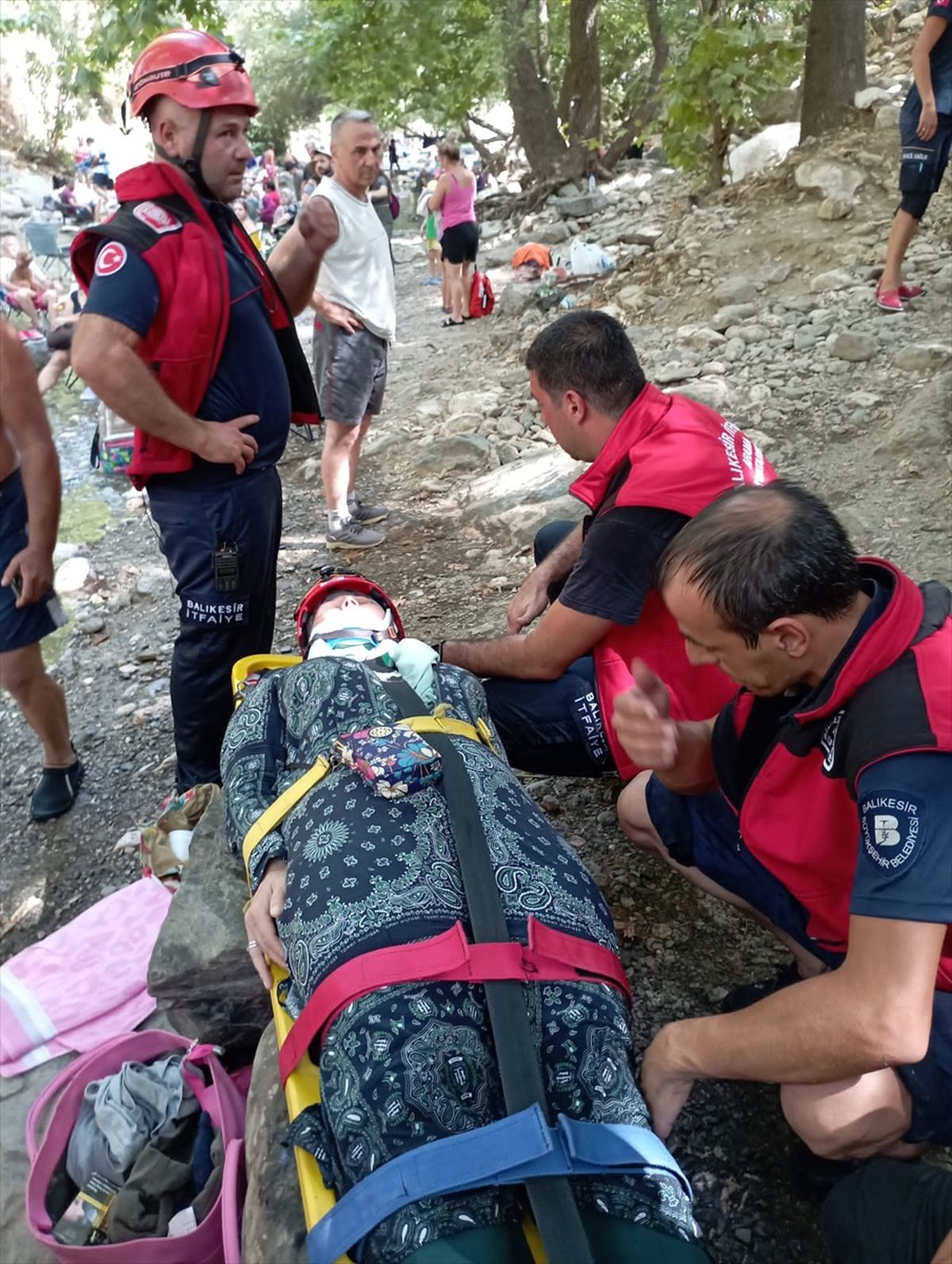 Kazdağları'nda yaralanan yabancı turist kurtarıldı