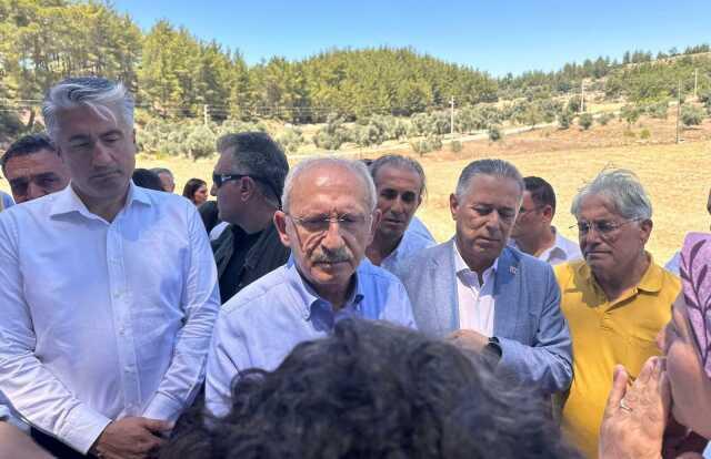 Kılıçdaroğlu çevrecilerin direndiği Akbelen'de! Yanındaki isim ziyaretin önüne geçti Kılıçdaroğlu çevrecilerin direndiği Akbelen'de! Yanındaki isim ziyaretin önüne geçti