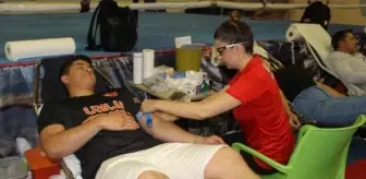 Muaythai Milli Takımı Kızılay'a Kan Bağışı Yaptı