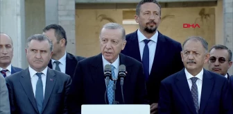 SPOR Cumhurbaşkanı Recep Tayyip Erdoğan, yapımı devam eden Abdi İpekçi Spor Salonu'nda açıklamalarda bulundu