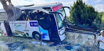 Otobüsün önüne atlayan başıboş köpek kazaya neden oldu: 1 ölü, 7 yaralı