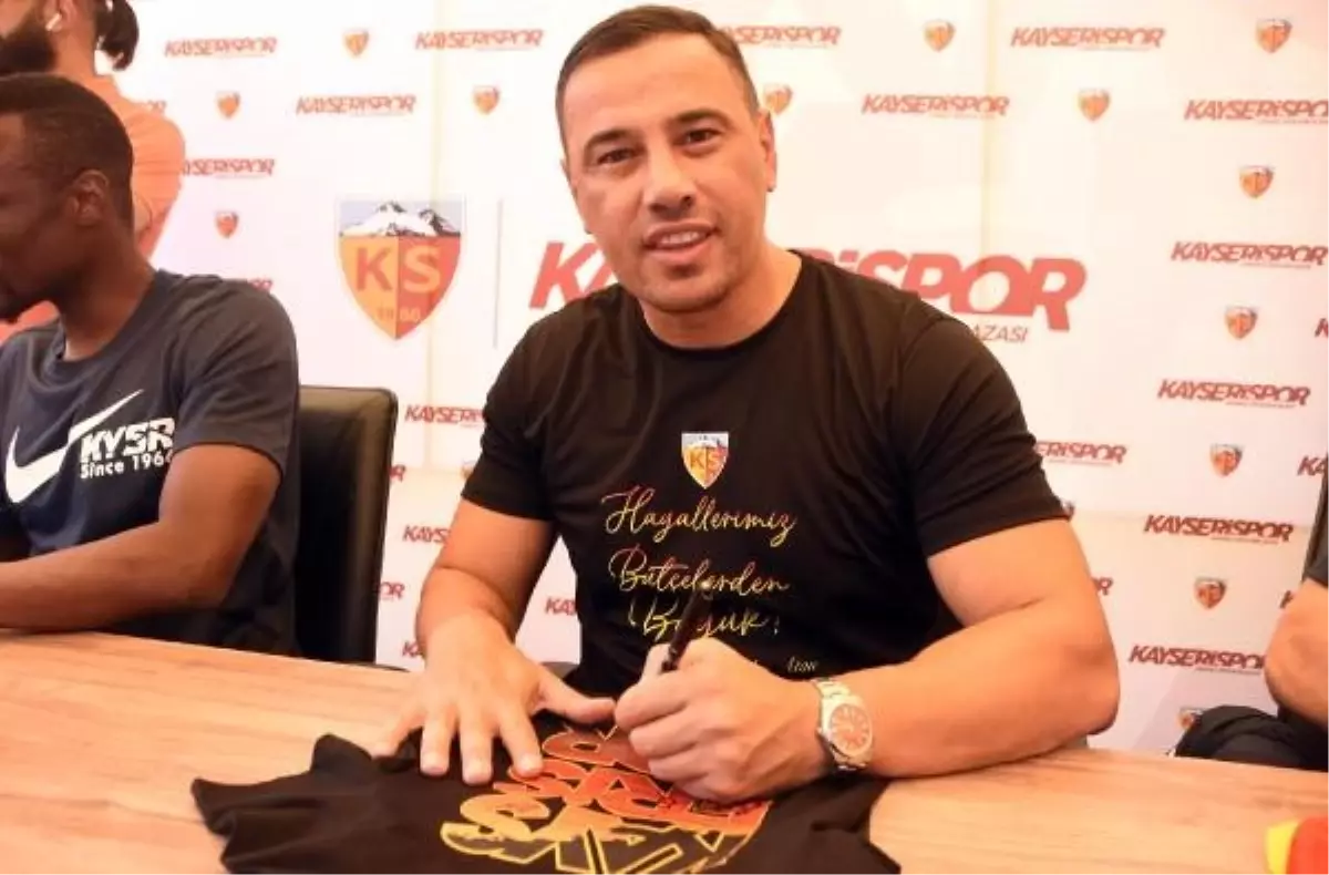 Kayserispor Teknik Direktörü Çağdaş Atan Transfer Bekliyor