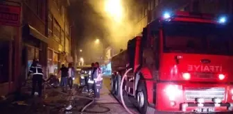Kırşehir'de İş Hanında Çıkan Yangın Sonucu 9 İş Yeri Kullanılamaz Hale Geldi