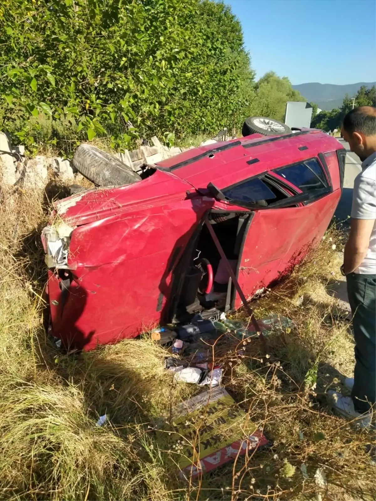 Bursa'da trafik kazası: 2 kişi yaralandı