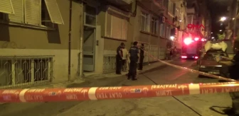 İzmir'de Yangında Mahsur Kalan Kişi Yanarak Öldü