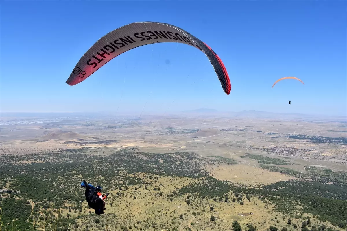 Hasan Dağı, Yamaç Paraşütü Dünya Kupası'na ev sahipliği yapıyor