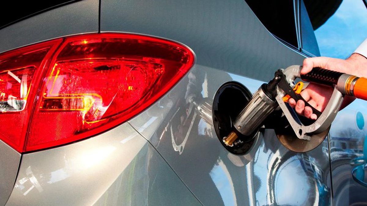 Araç sahiplerinin vay haline! Motorine okkalı bir zam daha geliyor