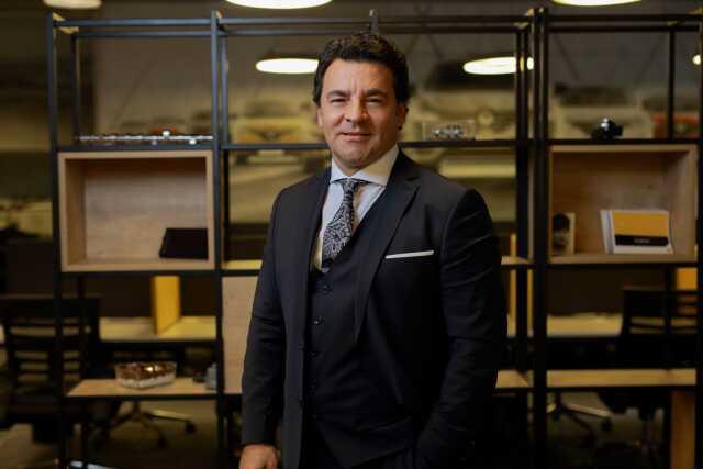 KOLTUK BÜYÜTEN YÖNETİCİLER KOLTUK BÜYÜTEN YÖNETİCİLER