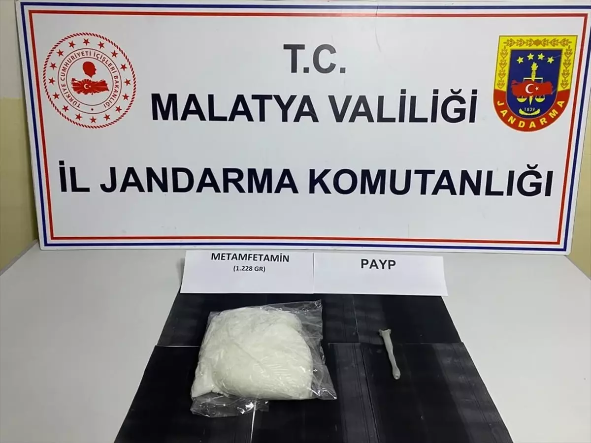 Malatya'da uyuşturucu operasyonunda 3 şüpheli tutuklandı