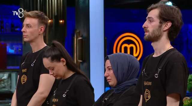 Masterchef kim elendi, kim gitti 2023? 30 Temmuz Masterchef'te dün elenen yarışmacı kim oldu? Masterchef 2023 en son kim elendi?