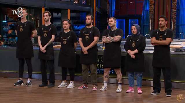 Masterchef kim elendi, kim gitti 2023? 30 Temmuz Masterchef'te dün elenen yarışmacı kim oldu? Masterchef 2023 en son kim elendi?