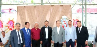 Hakkari Valisi ve Belediye Başkan Vekili Düğün Törenine Katıldı