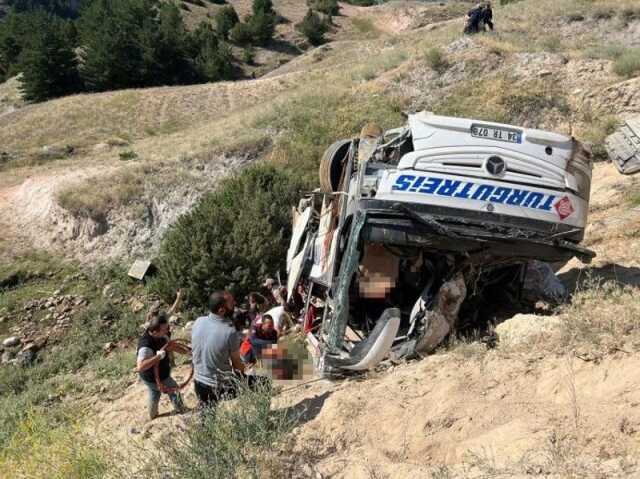 8 kişinin hayatını kaybettiği trafik kazasından yaralı kurtulan vatandaş: Şoför uyuyordu