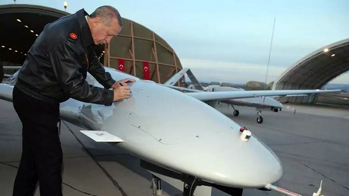 Endonezya, Türkiye'den 300 milyon dolarlık İHA satın aldı