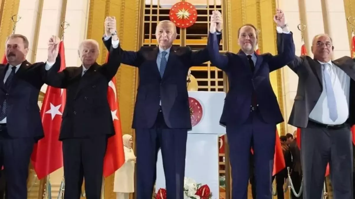 Haberler.com Türkiye ve dünya haber gündemi: Haberler.com editörleri 1 Ağustos 2023'deki önemli haberleri ve haber başlıklarını sizler için derledi!