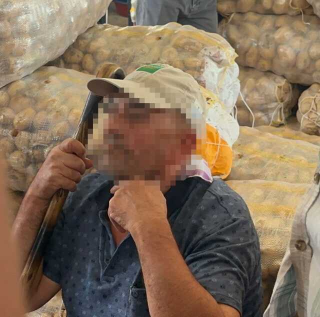 67 yaşındaki adam, pazarda sahte parayla alışveriş yaparken yakalandı
