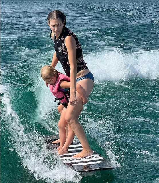 Bacağı annesinin kullandığı botun pervanesine takılan 6 yaşındaki kız hayatı kaybetti Bacağı annesinin kullandığı botun pervanesine takılan 6 yaşındaki kız hayatı kaybetti