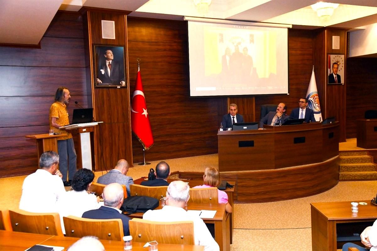 Mersin'de Bağımlılıkla Mücadele Toplantısı Gerçekleştirildi
