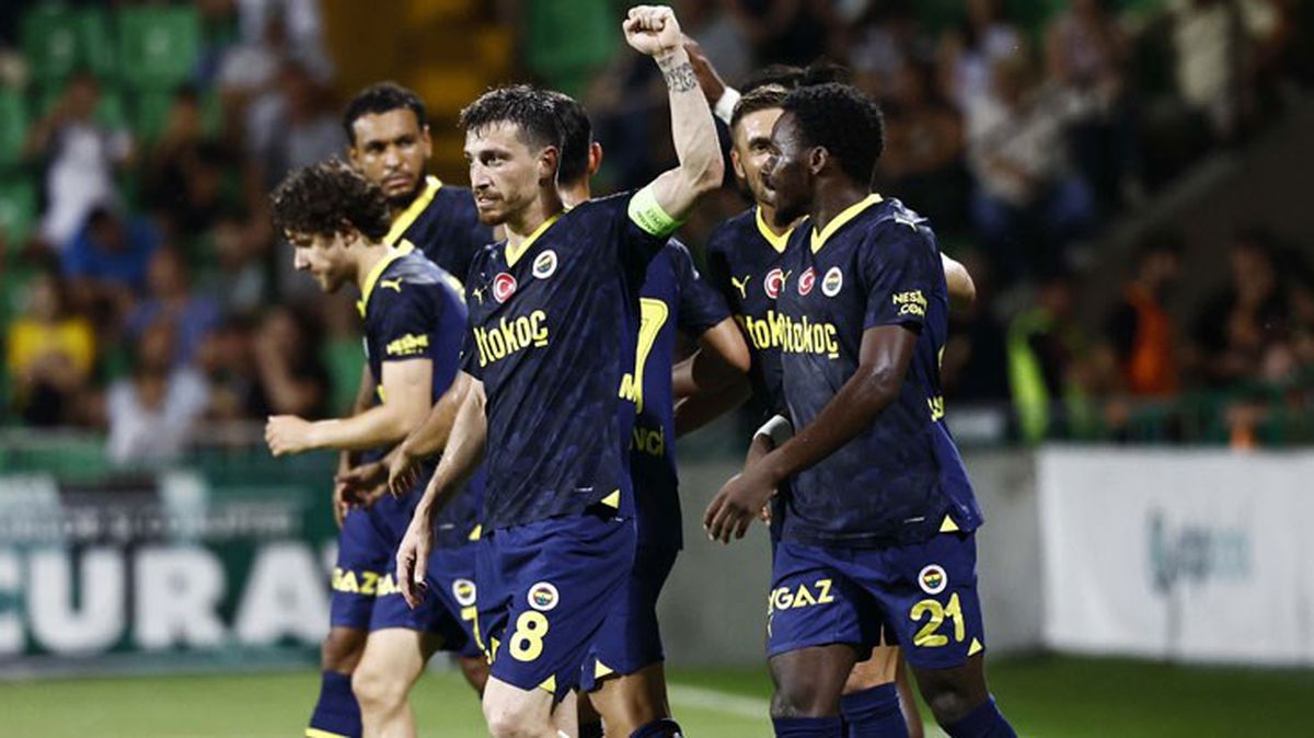 Fenerbahçe, Avrupa'da oynadığı 14 maçta 1 kez yenildi