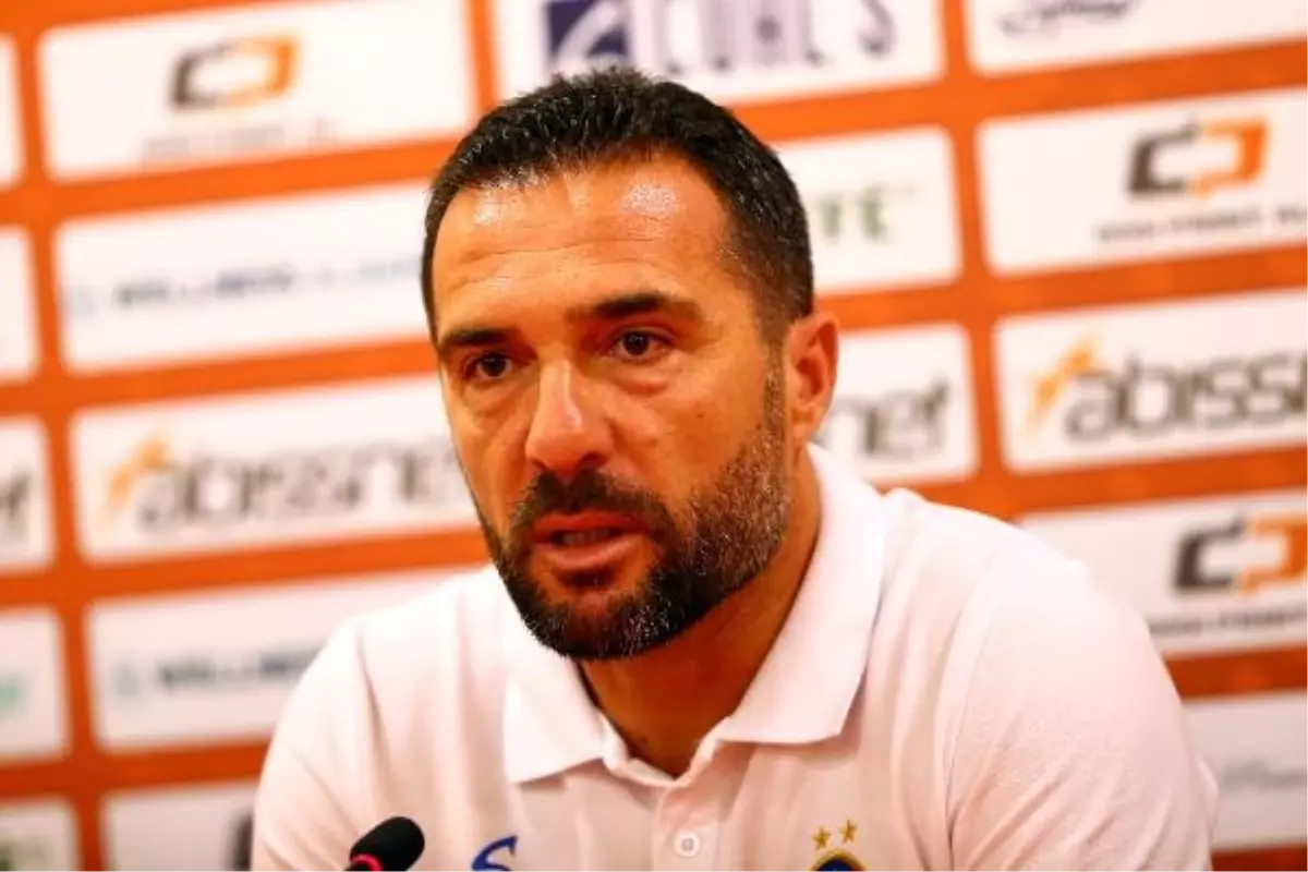 KF Tirana Teknik Direktörü Orges Shehi: Beşiktaş ile oynamak zor olacak