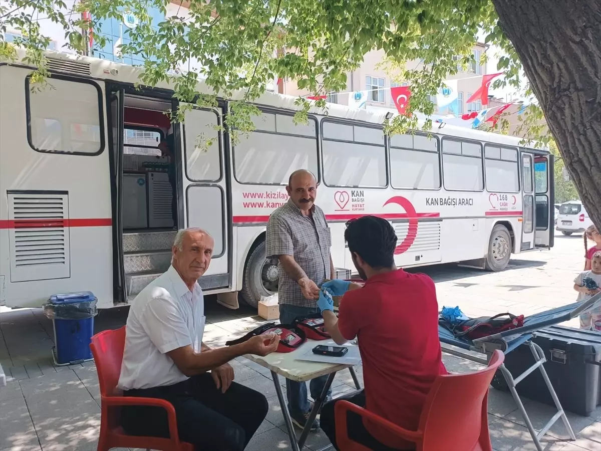 Kızılay'dan Özvatan'da kan bağışı kampanyası