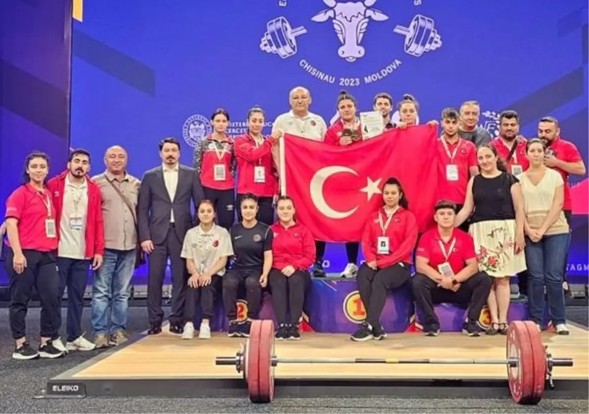 Nazilli'li Halterci Burcu İldem Gerçekden Avrupa İkincisi Oldu