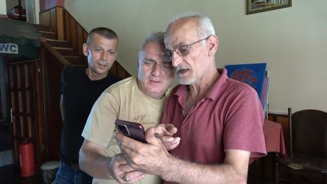 Kan donduran görüntü! Yavru kedileri ayaklarının altına alıp ezerek öldürdü