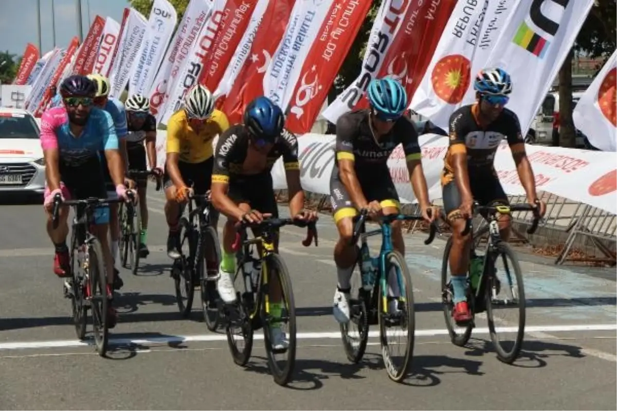 100. Yıl Cumhuriyet Bisiklet Turu'nun 3. Gününde Havza-Samsun Etabı Tamamlandı